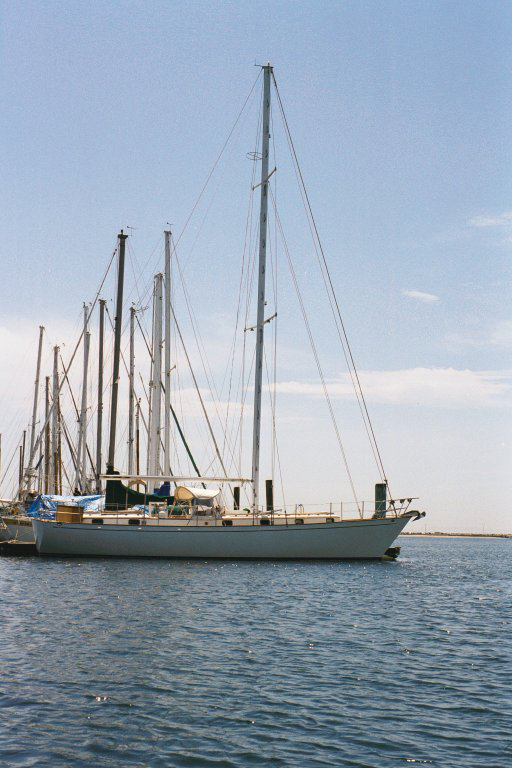 End Tied at Holiday Harbor Marina, San Pedro